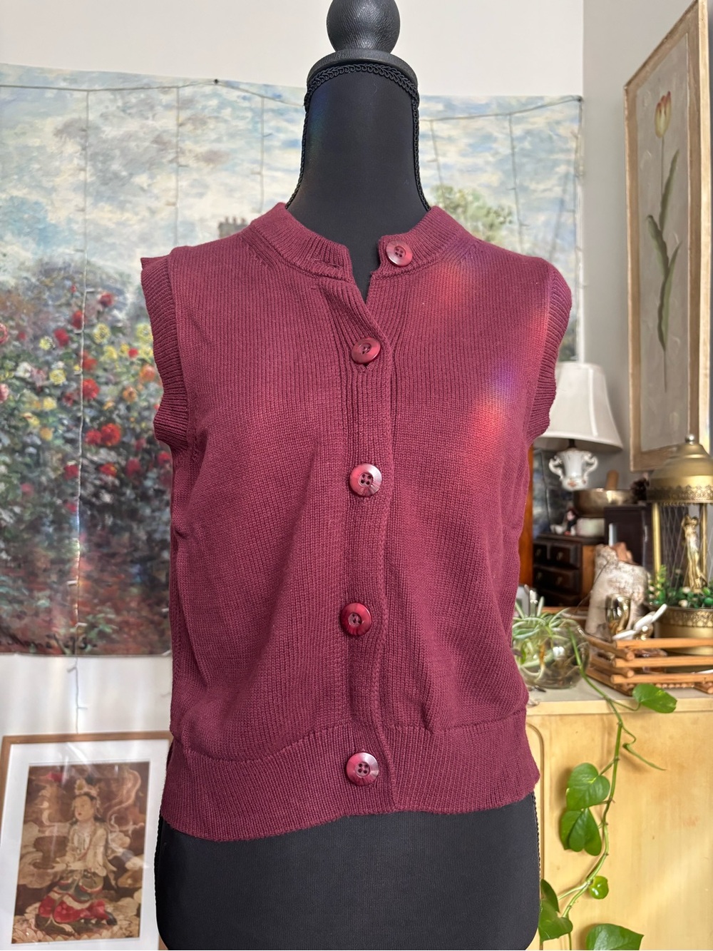 French Connection Sleeveless Button-Front Vest in Burgundy